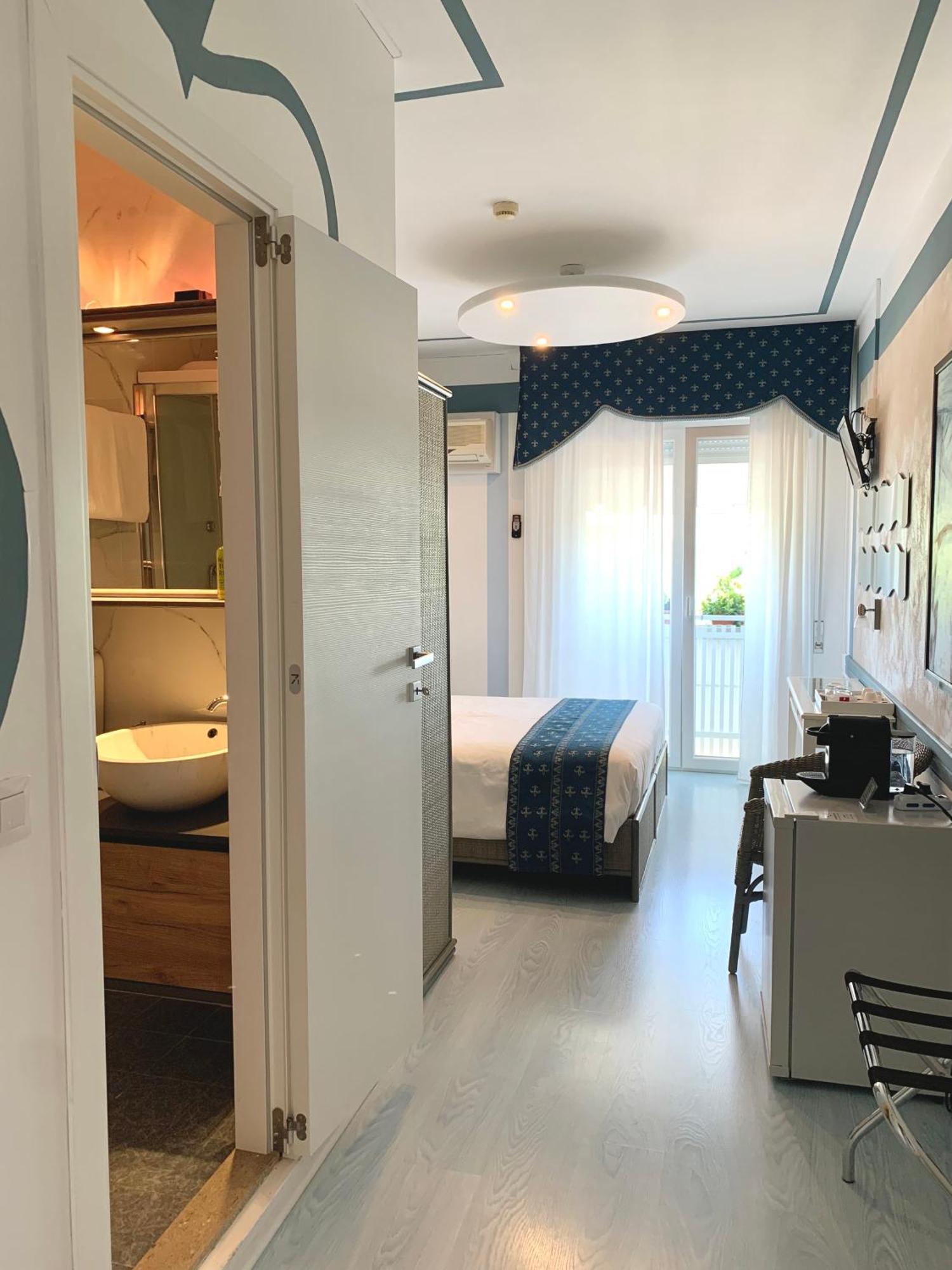 Meuble Tripoli Hotel Grado Exterior photo
